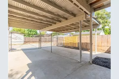 3137 E Townsend, Fresno, CA 93702 - Photo 27