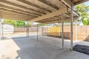 3137 E Townsend, Fresno, CA 93702 - Photo 27