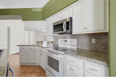 4029 E Meadow, Visalia, CA 93292 - Photo 19