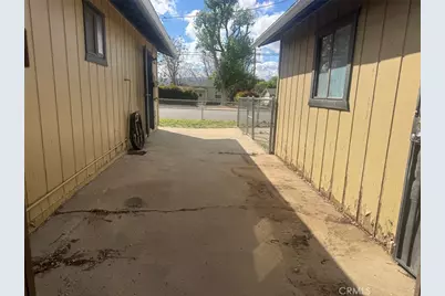 229 W D, Tehachapi, CA 93561 - Photo 39