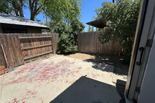 229 W D, Tehachapi, CA 93561 - Photo 25