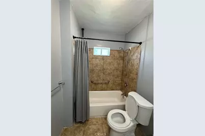 229 W D, Tehachapi, CA 93561 - Photo 17