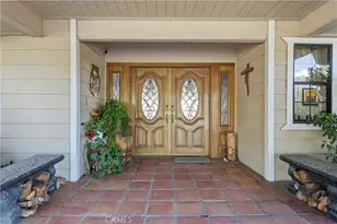 30300 Piebald Ct, Tehachapi, CA 93561 - Photo 5