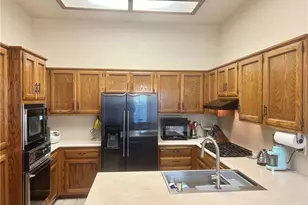 1428 Oakridge Park Rd, Santa Maria, CA 93455 - Photo 7