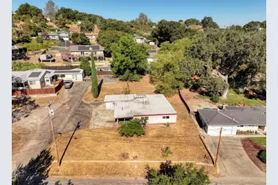 5765 Dolores Avenue, Atascadero, CA 93422 - Photo 5