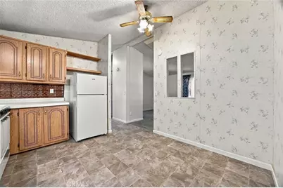 1301 Taft Highway, Bakersfield, CA 93307 - Photo 13