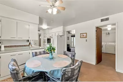 3985 N Tollhouse Road, Fresno, CA 93726 - Photo 9