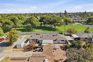 3985 N Tollhouse Rd, Fresno, CA 93726 - Photo 43