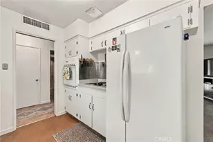 3985 N Tollhouse Rd, Fresno, CA 93726 - Photo 11
