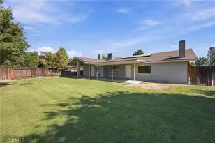 605 Winchester, Bakersfield, CA 93309 - Photo 35