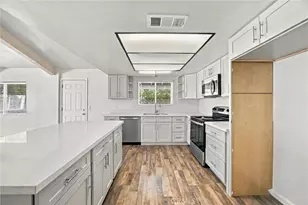605 Winchester, Bakersfield, CA 93309 - Photo 19