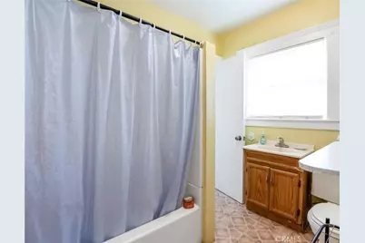 414 W Cameron, Hanford, CA 93230 - Photo 9