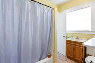 414 W Cameron, Hanford, CA 93230 - Photo 9