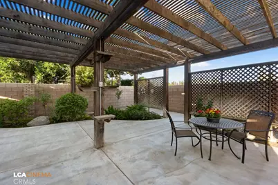 2512 Oak View Court, Bakersfield, CA 93311 - Photo 45
