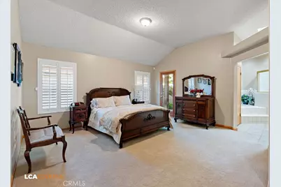 2512 Oak View Court, Bakersfield, CA 93311 - Photo 35