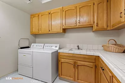 2512 Oak View Court, Bakersfield, CA 93311 - Photo 33