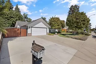 2632 E Paradise, Visalia, CA 93292 - Photo 3