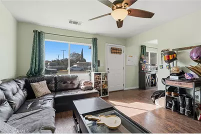11861 Chris, Hanford, CA 93230 - Photo 11