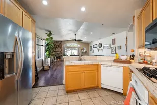 2528 Ellen Ln, Santa Maria, CA 93455 - Photo 15