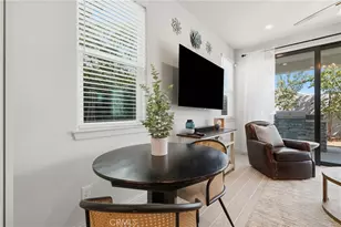 4432 S University St, Visalia, CA 93277 - Photo 21