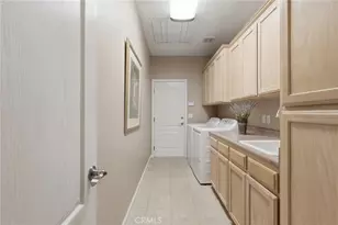 2349 S Mary Dr, Visalia, CA 93292 - Photo 27