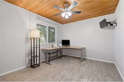 2950 W Border Links Drive, Visalia, CA 93291 - Photo 35