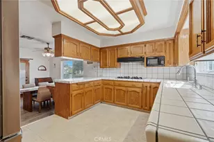 2234 W Cambridge Ave, Visalia, CA 93277 - Photo 29