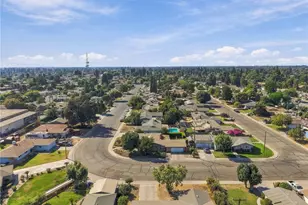 2234 W Cambridge Ave, Visalia, CA 93277 - Photo 11