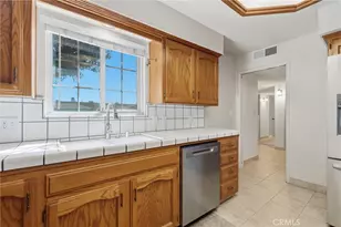 2234 W Cambridge Ave, Visalia, CA 93277 - Photo 27