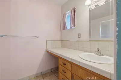 2234 W Cambridge Avenue, Visalia, CA 93277 - Photo 43