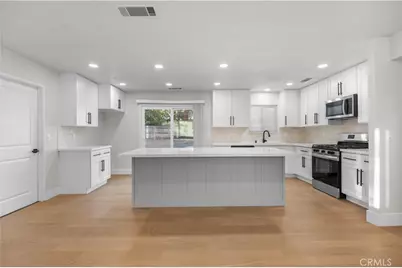 1924 S Tipton Court, Visalia, CA 93292 - Photo 5