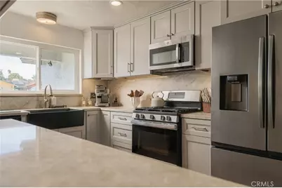 3106 St Thomas Way, Bakersfield, CA 93306 - Photo 11