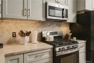 3106 St Thomas Way, Bakersfield, CA 93306 - Photo 19