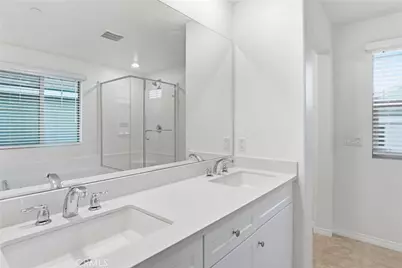 16715 Wyndham, Fontana, CA 92336 - Photo 25