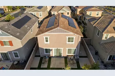 16715 Wyndham, Fontana, CA 92336 - Photo 45