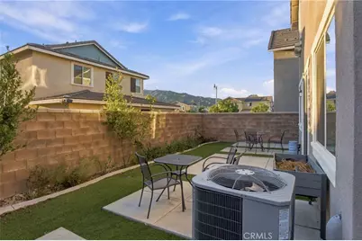 16715 Wyndham, Fontana, CA 92336 - Photo 41