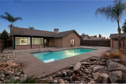 2824 W Hemlock Court, Visalia, CA 93277 - Photo 31
