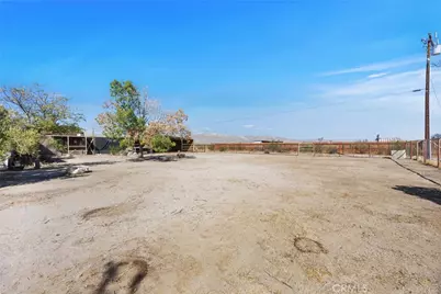 6101 Sespe Avenue, Mojave, CA 93501 - Photo 39