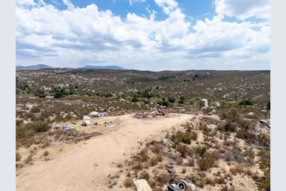 35905 Madera Dr, Hemet, CA 92544 - Photo 19