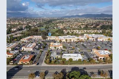 40575 California Oaks Road #D2, Murrieta, CA 92562 - Photo 3