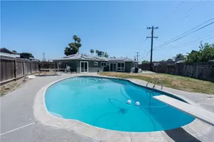 10955 Abby Ln, Hanford, CA 93230 - Photo 1