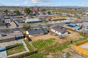 18215 Cherimoya, Adelanto, CA 92301 - Photo 33