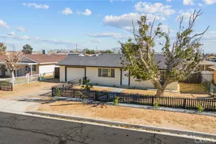 18215 Cherimoya, Adelanto, CA 92301 - Photo 29