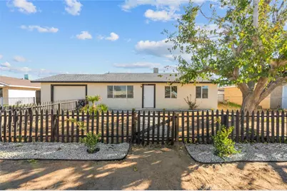 18215 Cherimoya, Adelanto, CA 92301 - Photo 17