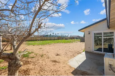 18215 Cherimoya, Adelanto, CA 92301 - Photo 23