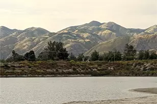 43734 Amazon, Hemet, CA 92544 - Photo 13