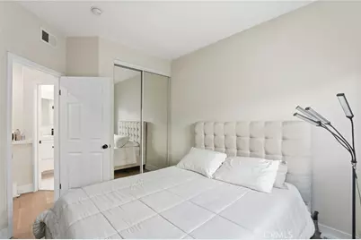 7697 Hazard Center, San Diego, CA 92108 - Photo 15