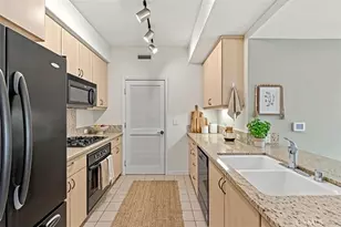 8355 Station Village, San Diego, CA 92108 - Photo 7