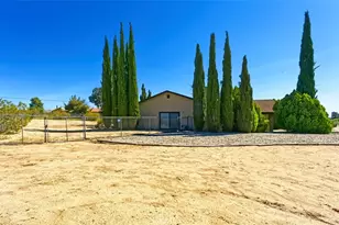 15490 Mondamon, Apple Valley, CA 92307 - Photo 15