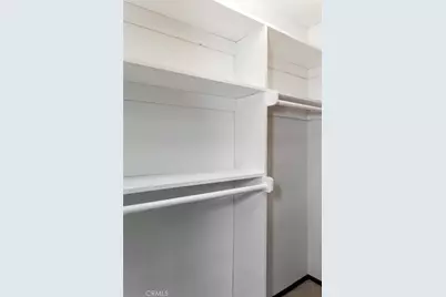 15490 Mondamon, Apple Valley, CA 92307 - Photo 37